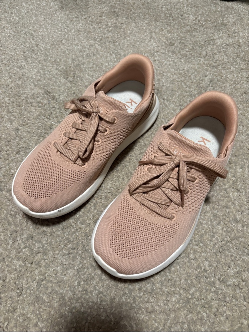 Kizik Slip-On Knit Sneakers in Blush Pink - Women